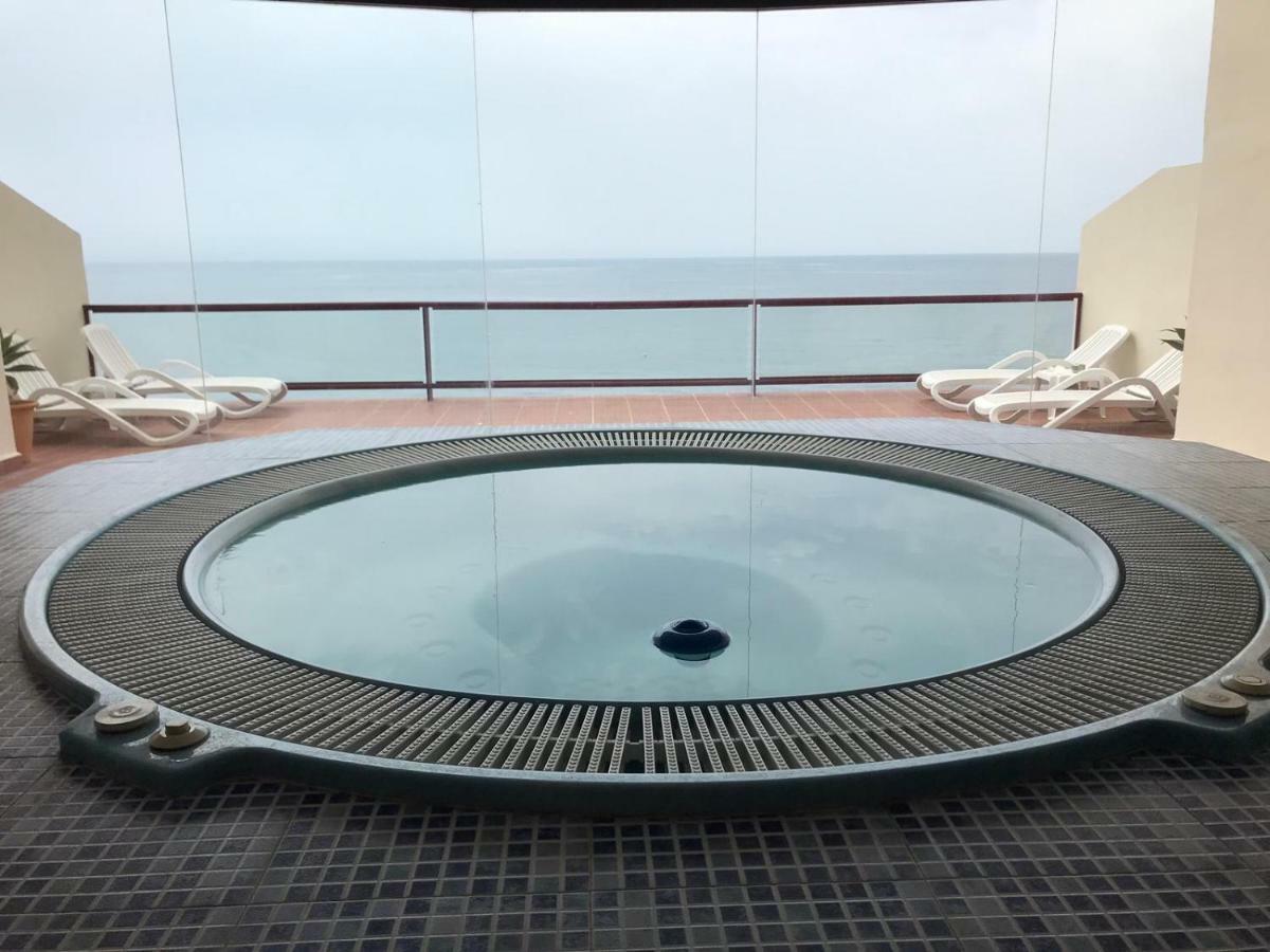 Puerta Del Mar, Atico&spa Incluido En Primer Linea Apartament *